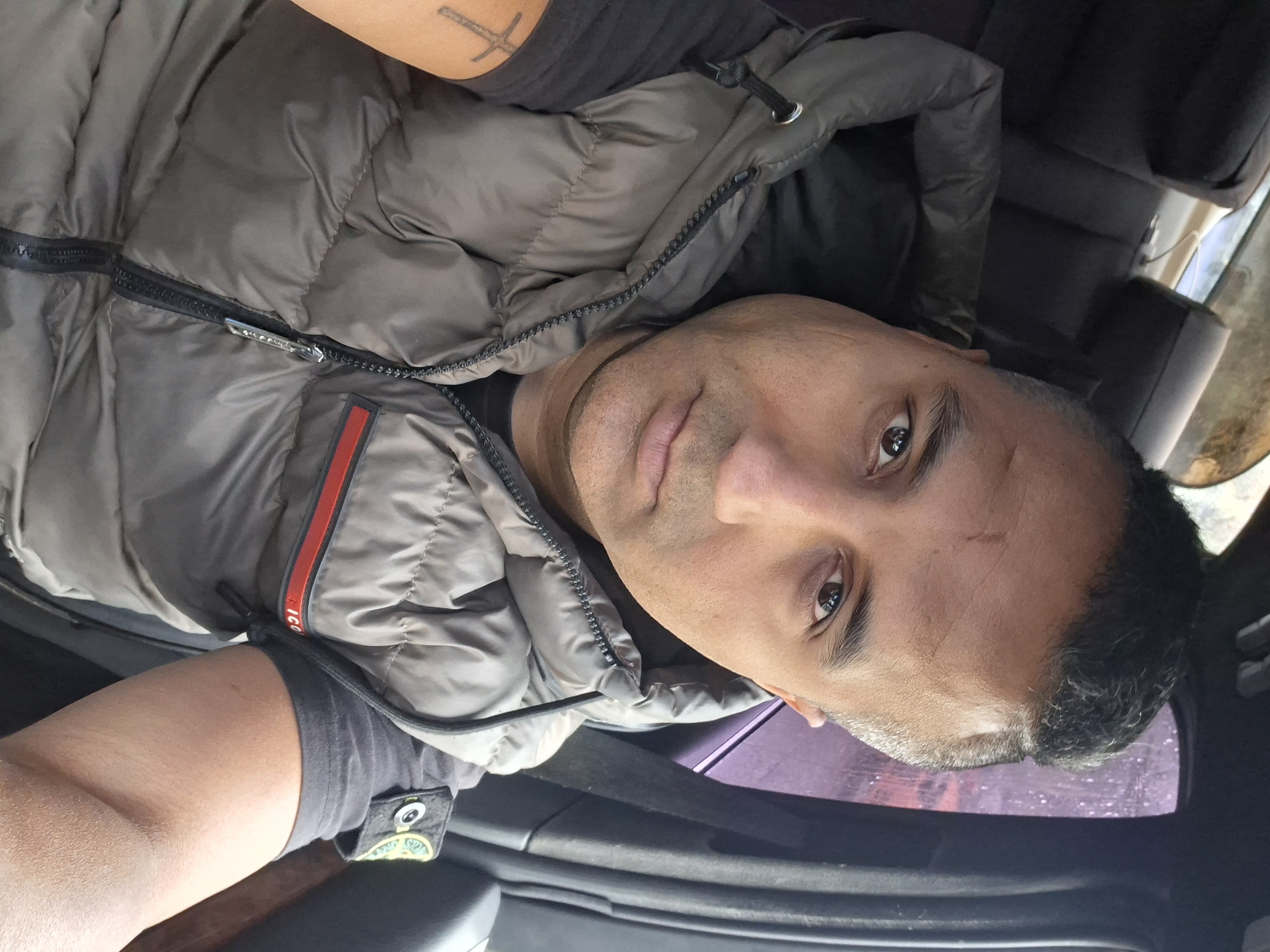 Отвъд забранените прегради: Психологията на престъпеното желание